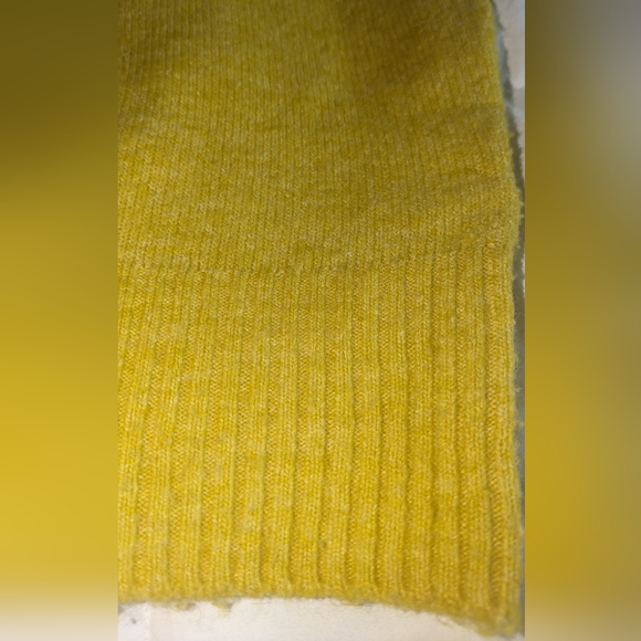 H&M oversized mock neck dolman sweater - Picture 4 of 7